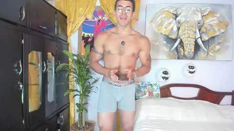 hazbinstudio online show from November 3, 2025, 2:35 am