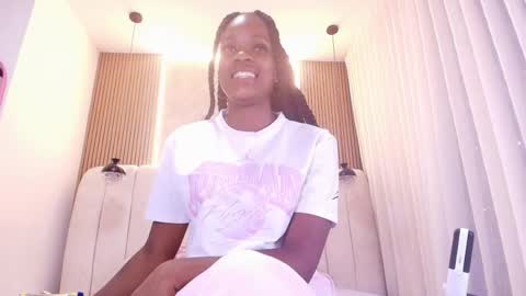 kataleya online show from May 16, 2026, 7:12 pm