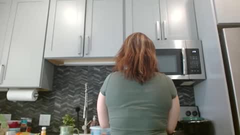 Hazel online show from September 27, 2025, 7:19 pm