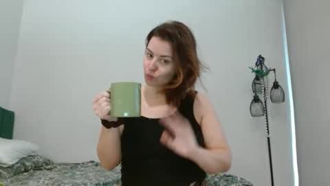 Hazel online show from October 4, 2025, 12:25 pm