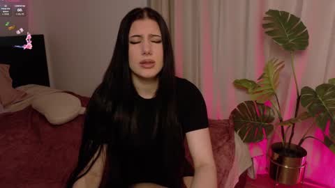 hazelhayess online show from May 28, 2026, 4:15 pm