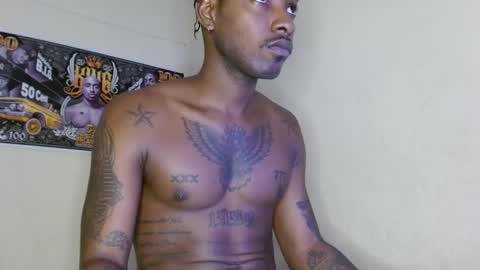 hazlan_420 online show from September 13, 2025, 12:16 pm