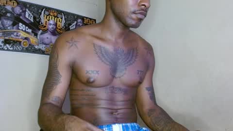 hazlan_420 online show from September 21, 2025, 10:55 pm