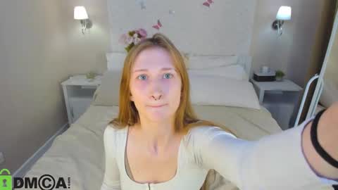 Snapshot of he1g_a chatting on February 23, 2026, 8:44 am Helga online show from February 23, 2026, 8:44 am