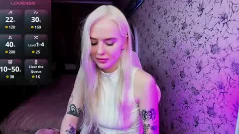 Valeria online show from February 15, 2025, 1:16 pm