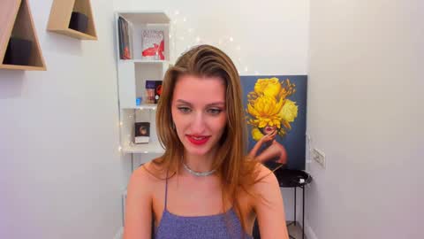 heartedlove_1 online show from February 7, 2025, 5:40 pm