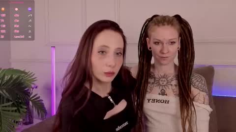 Hi everyone i am Alice pls dont be rude   fav patterns 77  99  111  222  333 online show from October 22, 2025, 3:45 pm