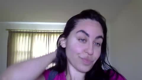 Snapshot of heatwavee chatting on November 22, 2025, 5:45 pm heatwavee online show from November 22, 2025, 5:45 pm