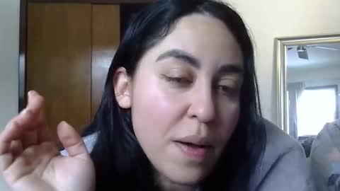 heatwavee online show from December 14, 2025, 5:29 pm