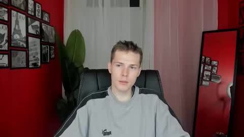 Hector online show from November 8, 2025, 11:43 am