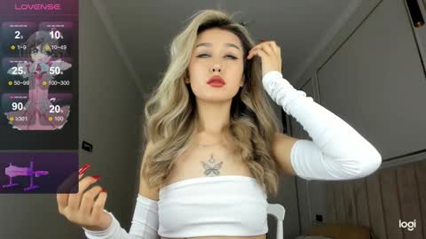 Nomy3 online show from December 23, 2024, 3:18 am