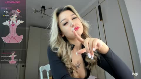 Nomy3 online show from January 17, 2025, 5:32 am