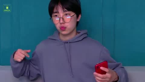 HEEJIN online show from May 21, 2026, 3:19 pm