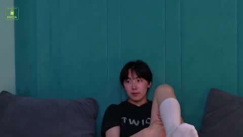 HEEJIN online show from May 29, 2026, 4:21 am