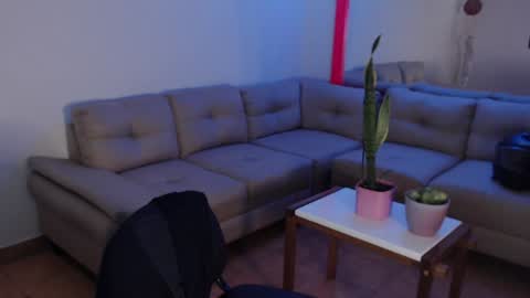 Snapshot of hefesto_69 chatting on December 2, 2024, 9:28 pm hefesto_69 online show from December 2, 2024, 9:28 pm