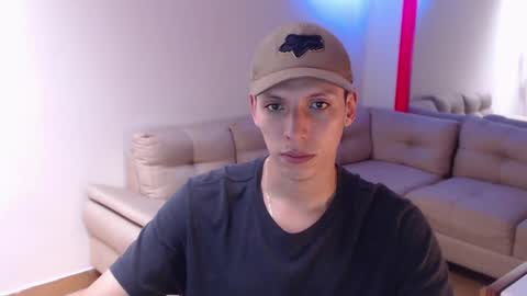 Snapshot of hefesto_69 chatting on January 17, 2025, 8:11 pm hefesto_69 online show from January 17, 2025, 8:11 pm