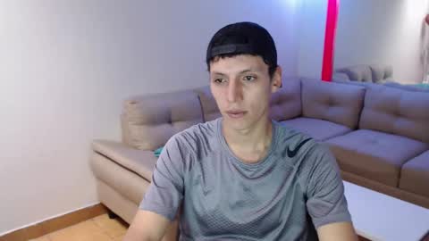 Snapshot of hefesto_69 chatting on February 25, 2025, 9:02 pm hefesto_69 online show from February 25, 2025, 9:02 pm