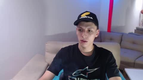 Snapshot of hefesto_69 chatting on March 8, 2025, 8:14 pm hefesto_69 online show from March 8, 2025, 8:14 pm