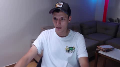 Snapshot of hefesto_69 chatting on September 16, 2025, 3:46 pm hefesto_69 online show from September 16, 2025, 3:46 pm