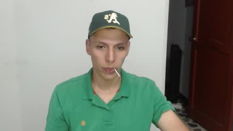 Snapshot of hefesto_69 chatting on October 25, 2025, 12:29 am hefesto_69 online show from October 25, 2025, 12:29 am