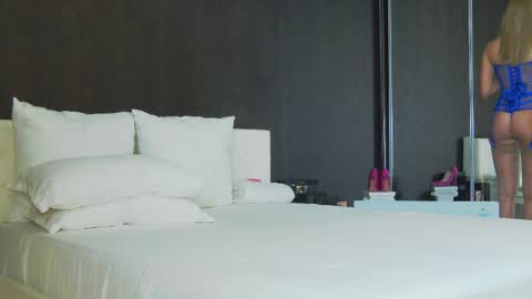 Helen online show from February 21, 2025, 1:22 am