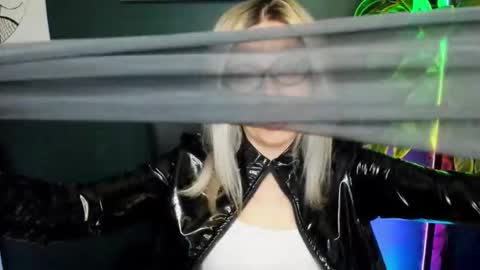 Heidi online show from September 18, 2025, 4:14 am