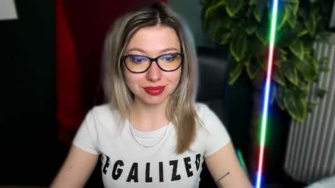 Heidi online show from April 14, 2026, 4:40 am