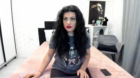 Heidi online show from December 22, 2025, 4:31 am