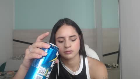 Snapshot of heidy_hoiss chatting on January 11, 2025, 8:21 pm Heidy online show from January 11, 2025, 8:21 pm