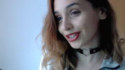 helen_quinn online show from December 7, 2024, 8:11 am