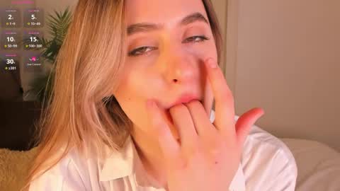 Helen online show from March 30, 2026, 2:18 pm