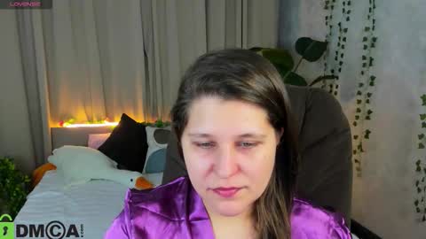 Snapshot of helenahoffmann chatting on February 20, 2026, 4:09 am helenahoffmann online show from February 20, 2026, 4:09 am