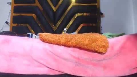 helenahotwet online show from March 8, 2026, 3:05 pm