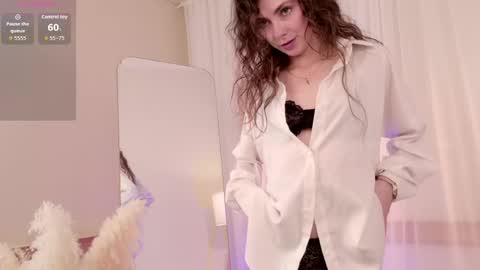 Scarlet online show from May 21, 2026, 11:06 am