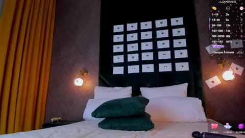 Snapshot of helenn_garciaa chatting on May 15, 2026, 11:01 pm Tessa online show from May 15, 2026, 11:01 pm
