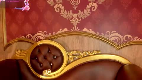 Snapshot of helenstanfordd chatting on November 1, 2025, 1:57 pm Helen or Hells online show from November 1, 2025, 1:57 pm