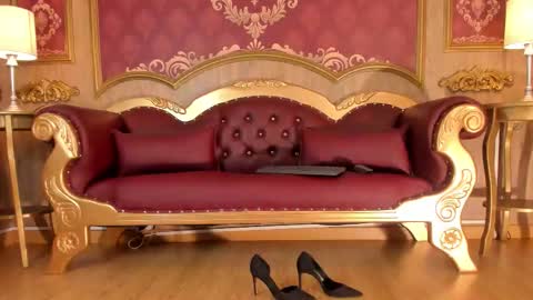 Snapshot of helenstanfordd chatting on February 11, 2026, 11:48 am Helen or Hells online show from February 11, 2026, 11:48 am