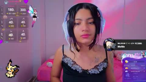 Helia Transfem and Amy online show from January 15, 2026, 9:03 am