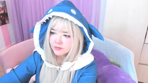 Laura online show from October 24, 2025, 4:09 am