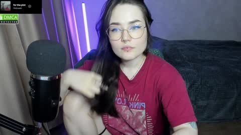 Red online show from January 22, 2025, 5:59 pm