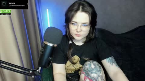 Red online show from December 20, 2025, 6:59 pm