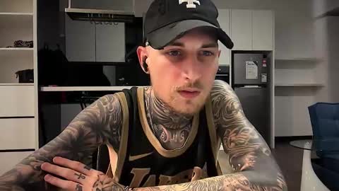 hellacozy online show from February 9, 2026, 1:37 pm