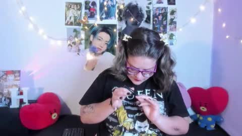 Snapshot of hellen21rose chatting on November 25, 2025, 3:39 am hellen online show from November 25, 2025, 3:39 am