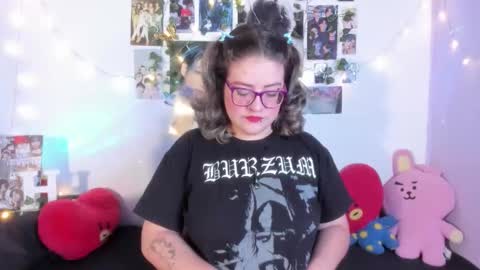 Snapshot of hellen21rose chatting on November 28, 2025, 5:32 am hellen online show from November 28, 2025, 5:32 am