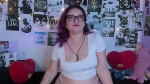 Snapshot of hellen21rose chatting on February 3, 2026, 5:27 am hellen online show from February 3, 2026, 5:27 am