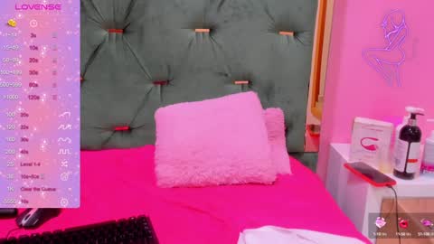 Hellen  online show from January 30, 2025, 5:17 pm