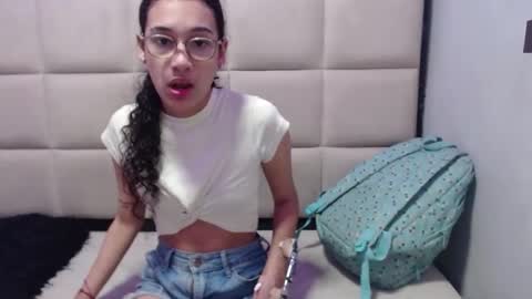 Snapshot of hellen_queensex chatting on February 2, 2025, 6:20 pm hellen_queensex online show from February 2, 2025, 6:20 pm