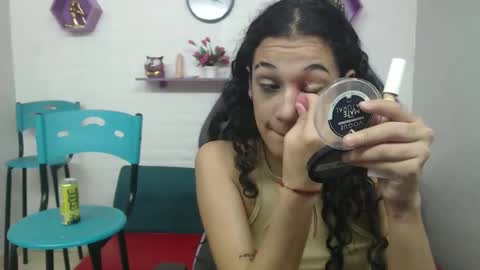 Snapshot of hellen_queensex chatting on February 27, 2025, 1:59 am hellen_queensex online show from February 27, 2025, 1:59 am