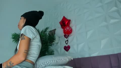 Snapshot of hellen_sky_ chatting on February 17, 2026, 7:09 pm hellen online show from February 17, 2026, 7:09 pm