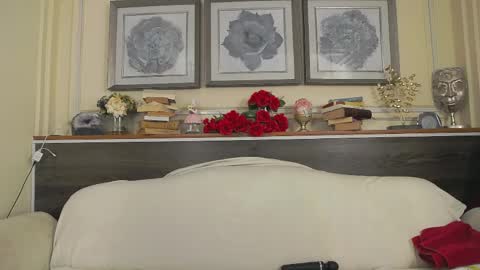    online show from April 12, 2026, 2:38 am